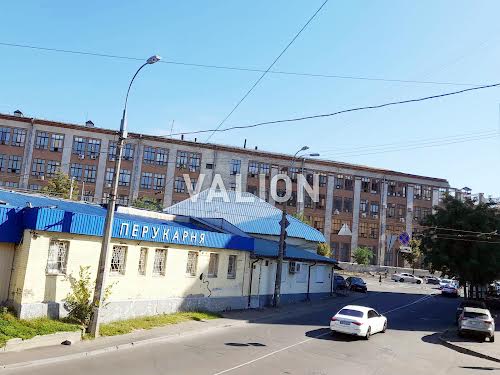 комерційна за адресою Дегтярівська вул., 3-А