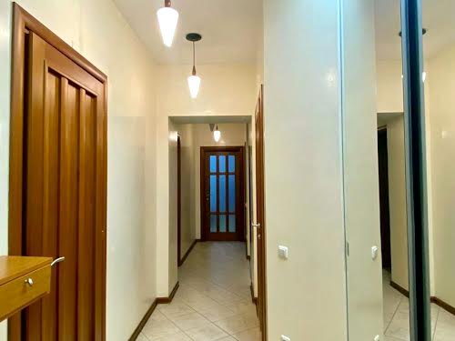квартира за адресою Шовковична вул., 13