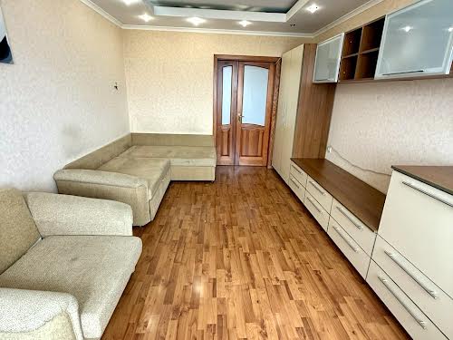 квартира по адресу Верховинная ул., 35