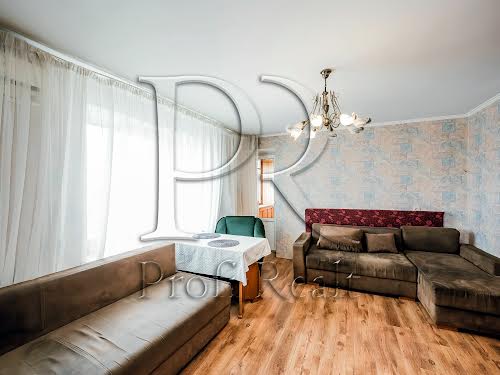 квартира за адресою Київ, Симиренка вул., 2/19