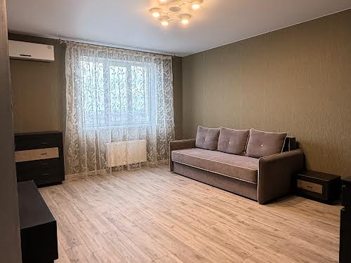 квартира за адресою Архітектора Вербицького вул., 1-в