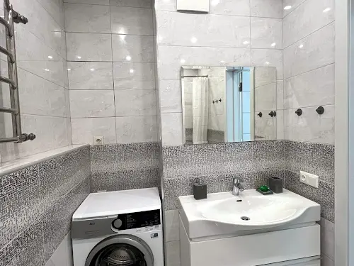 квартира за адресою Срібнокільська вул., 1