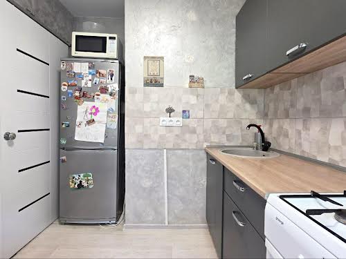квартира по адресу Нескорених, 54а