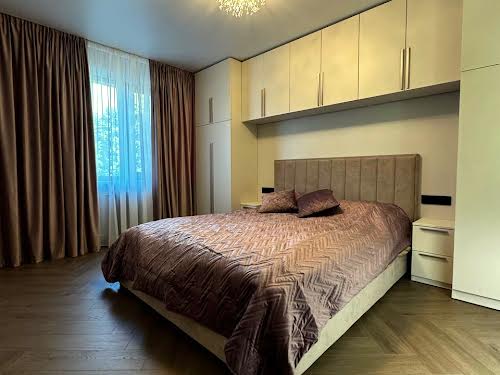 квартира по адресу Киев, Еленовская ул., 8