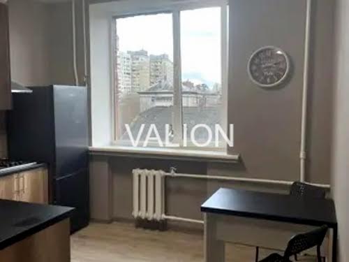 квартира по адресу Киев, Новодарницкая ул., 13/18