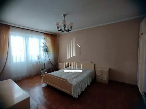 квартира за адресою Василя Стуса вул., 27