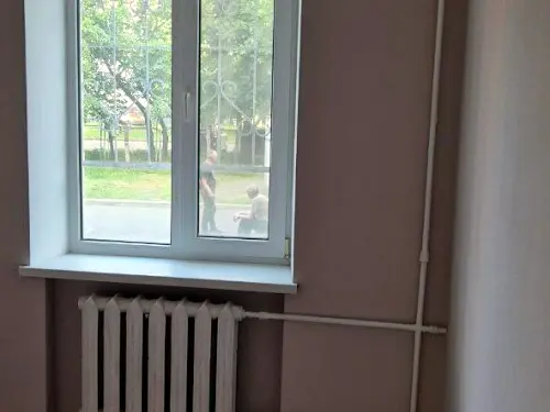 комерційна за адресою Соборності просп. (Возз'єднання), 7