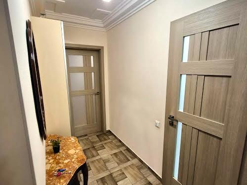 квартира за адресою Шовковична вул., 20