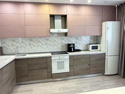 квартира за адресою Київ, Драгоманова вул., 2-Б