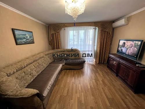 квартира по адресу Днепровская набережная ул., 13