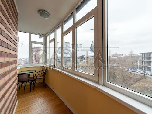 квартира за адресою Старонаводницька вул., 6б