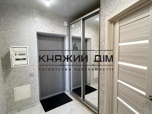 квартира за адресою Київ, Драгоманова вул., 10
