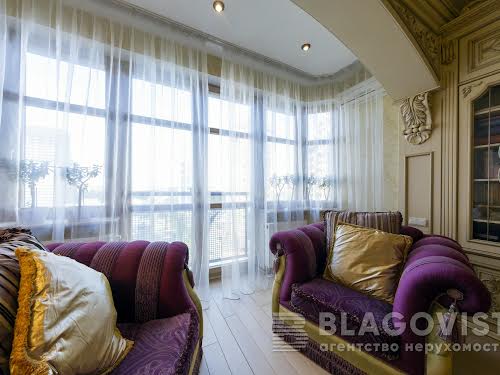 квартира за адресою Євгена Коновальця вул. (Щорса), 32-Б