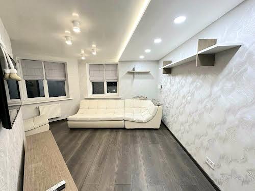 квартира за адресою Боголюбова вул., 18