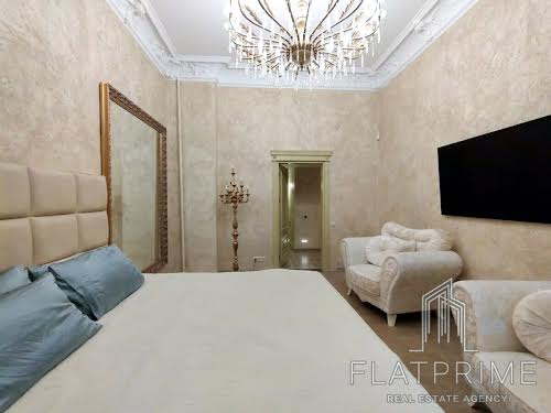 квартира за адресою Михайлівська вул., 24В