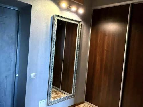 квартира за адресою Ревуцького вул., 5