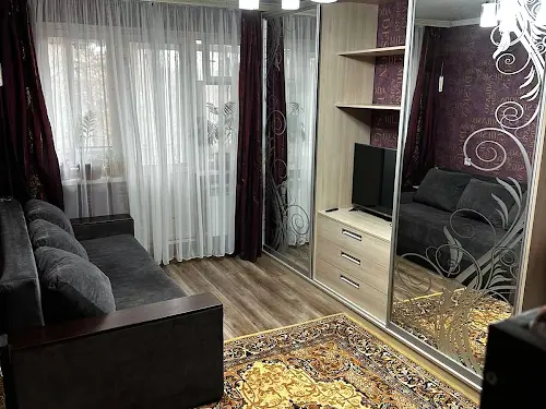 квартира за адресою Байрона просп., 167б