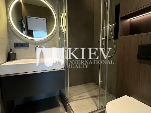 квартира за адресою Регенераторна вул., 4