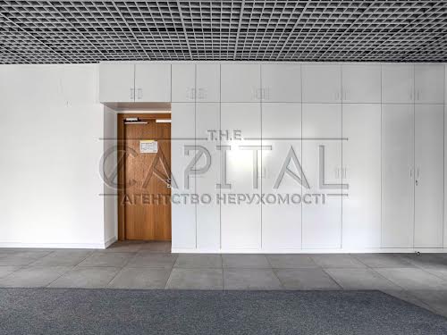 комерційна за адресою Криворізька вул., 11