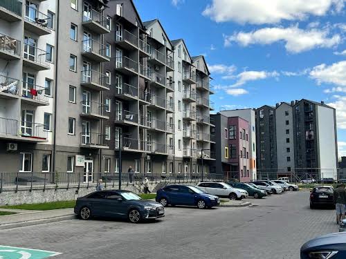 квартира за адресою Героїв Крут вул., 12