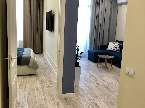 квартира за адресою Джона Маккейна вул. (Івана Кудрі), 7