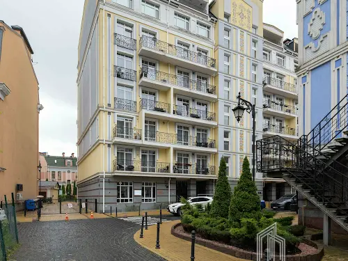 квартира за адресою Дегтярна вул., 7