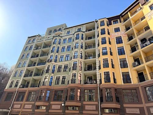 квартира за адресою Дегтярна вул., 20-Б