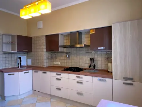 квартира за адресою Лабораторна вул., 8
