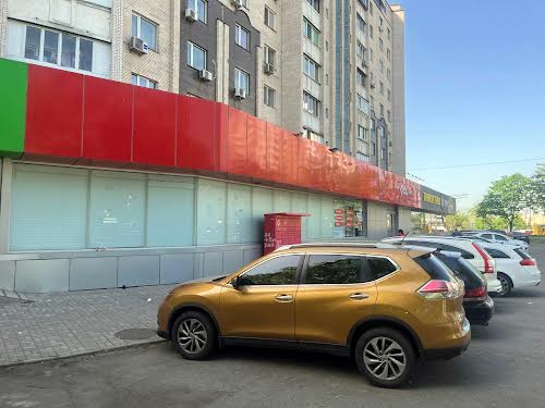 комерційна за адресою Харківське шосе, 58