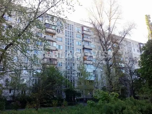 квартира за адресою Київ, Анатолія Солов'яненка вул. (Олександра Бойченка), 4