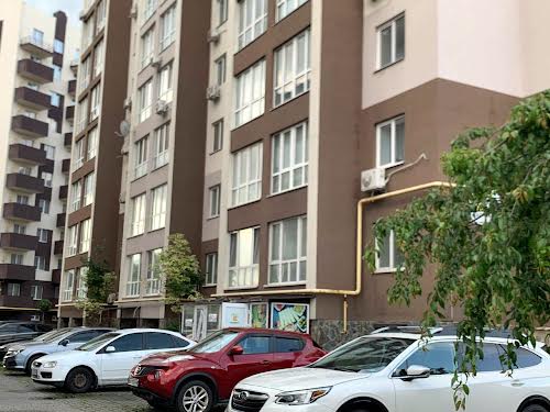 квартира за адресою Леоніда Каденюка вул., 18