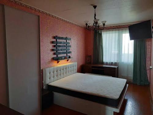 квартира за адресою Перемоги просп., 71