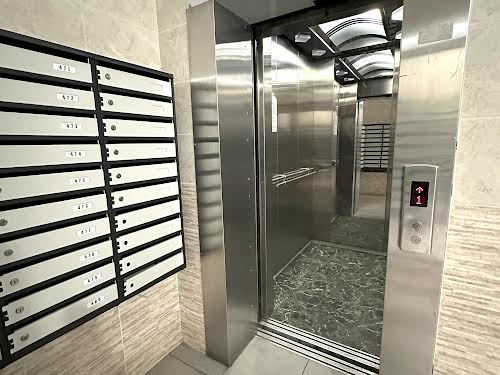 квартира за адресою Польова вул., 73