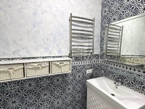 квартира по адресу Кловский спуск, 7a