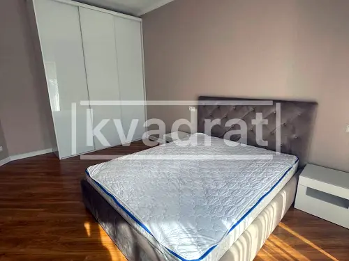 будинок за адресою смт. Козин, Лугова вул., 38