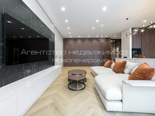 квартира за адресою Андрія Верхогляда вул. (Михайла Драгомирова), 17-Б