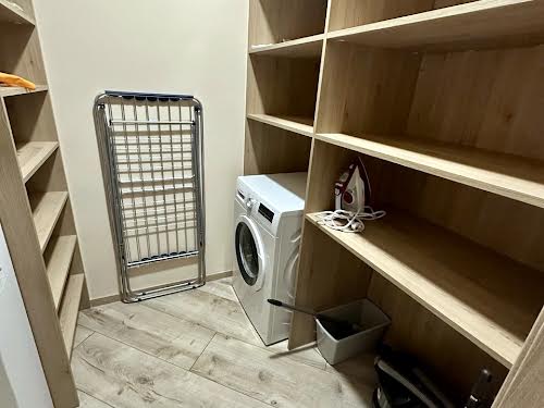 квартира за адресою Ревуцького вул., 40-Г