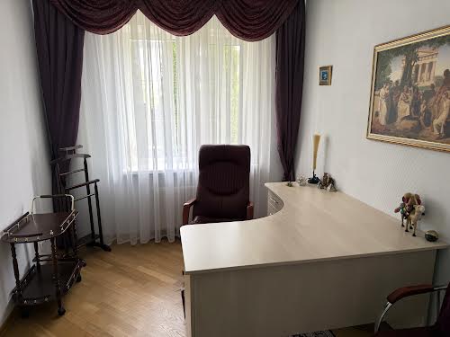 дом по адресу провулок Луговий