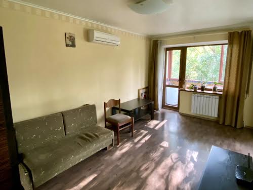 квартира за адресою Романа Ратушного вул. (Волгоградська), 29