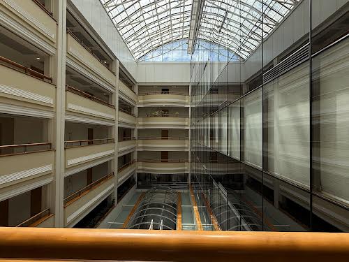 комерційна за адресою Богдана Хмельницького вул., 19-21