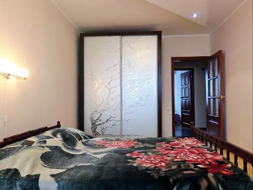 квартира за адресою Перемоги просп., 61