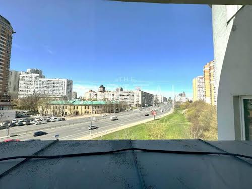 коммерческая по адресу Леси Украинки бульв., 23В
