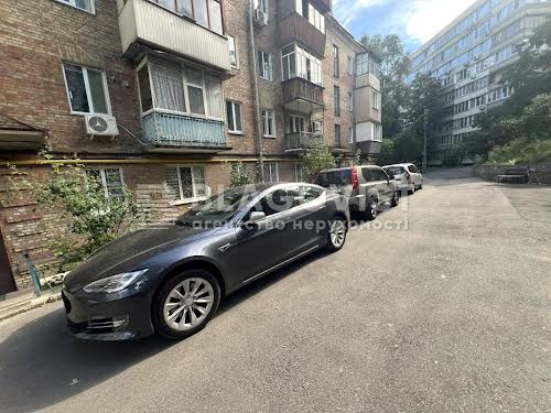 квартира по адресу Киев, Голосеевский просп. (40-летия Октября), 74