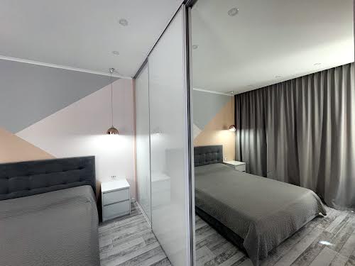 квартира за адресою Регенераторна вул., 4 к17