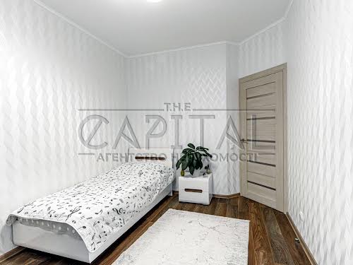 квартира за адресою Регенераторна вул., 4