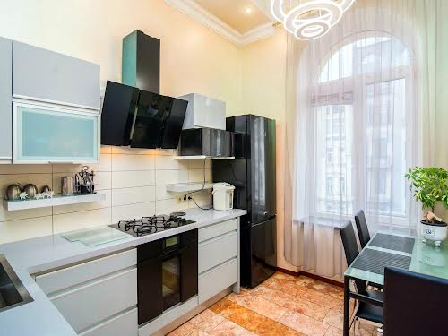 квартира по адресу Саксаганского ул., 43-А