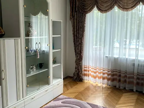 квартира за адресою Митрополита Андрея Шептицького вул. (Анатолія Луначарського), 1/2