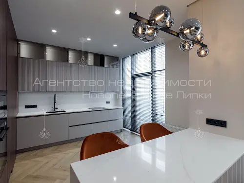 квартира за адресою Андрія Верхогляда вул. (Михайла Драгомирова), 17-Б