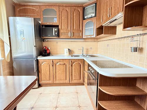 квартира за адресою Оноре де Бальзака вул., 83/2