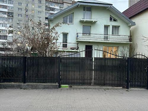 дом по адресу Шполянская ул.
